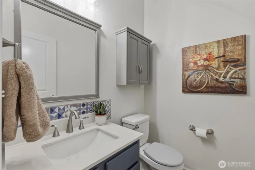 Property photo for 6545 36th Lane Se, Lacey photo 11