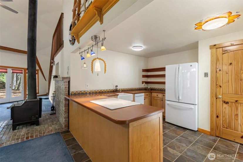 Property photo for 15900 Clear Creek Road Nw, Poulsbo photo 11