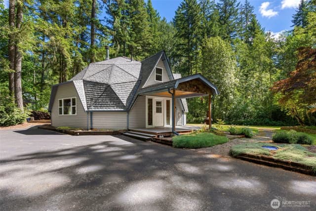 Property photo for 15900 Clear Creek Road Nw, Poulsbo