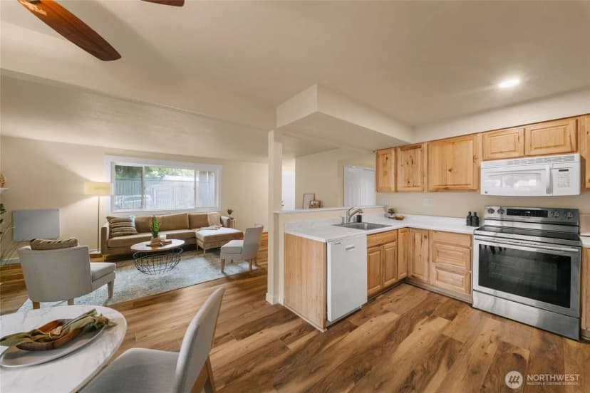 Property photo for 4511 Lexington Place Ne #4a, Olympia photo 10