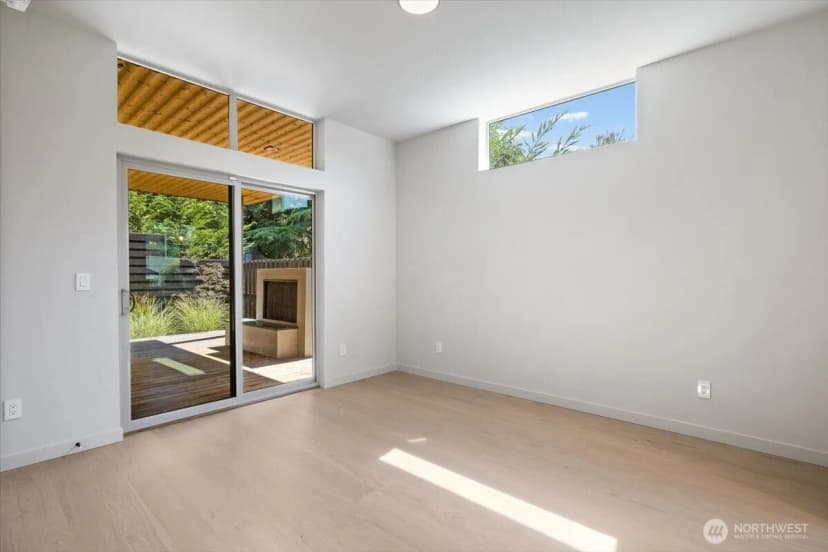 Property photo for 3454 33rd Avenue W #1, Seattle photo 10