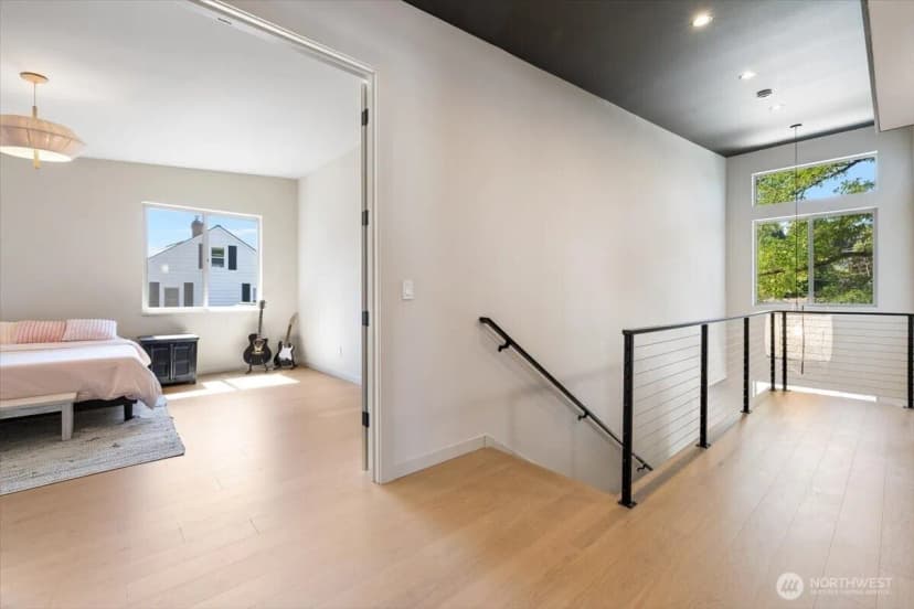 Property photo for 3454 33rd Avenue W #1, Seattle photo 15