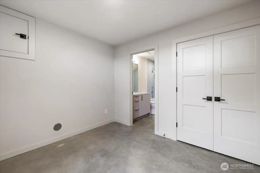 Property photo for 3454 33rd Avenue W #1, Seattle photo 30