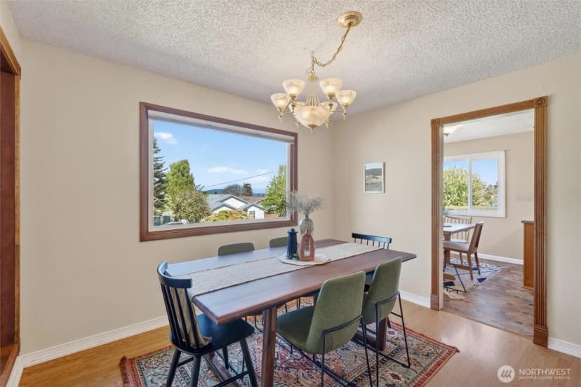 Property photo for 1119 Longview Avenue, Anacortes photo 17