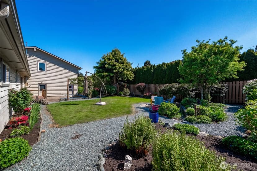 Property photo for 1119 Longview Avenue, Anacortes photo 34
