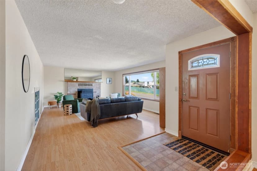 Property photo for 1119 Longview Avenue, Anacortes photo 18