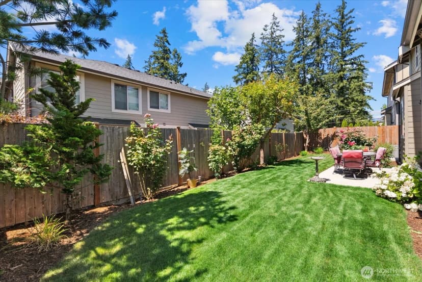 Property photo for 3527 Ne Ne. 7th Street, Renton photo 7