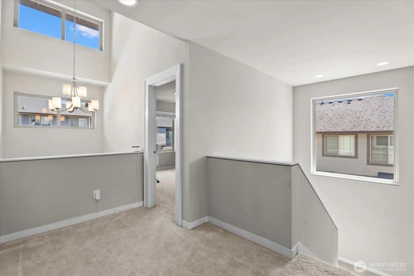 Property photo for 3527 Ne Ne. 7th Street, Renton photo 17