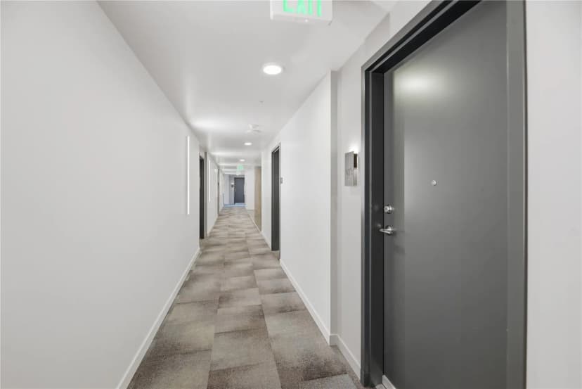 Property photo for 590 1st Avenue S #613, Seattle photo 17