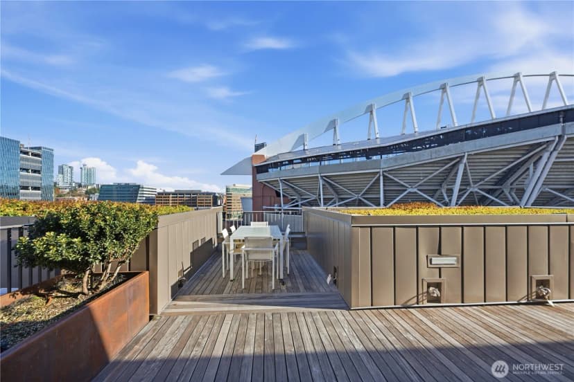 Property photo for 590 1st Avenue S #613, Seattle photo 30
