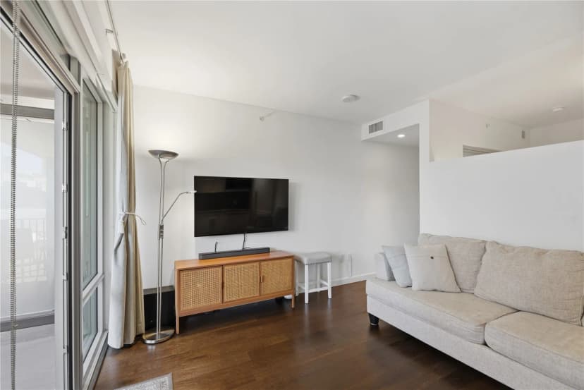 Property photo for 590 1st Avenue S #613, Seattle photo 25
