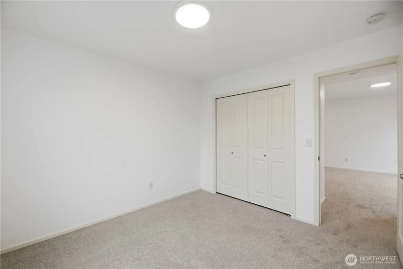 Property photo for 14019 33rd Drive Se, Mill Creek photo 21