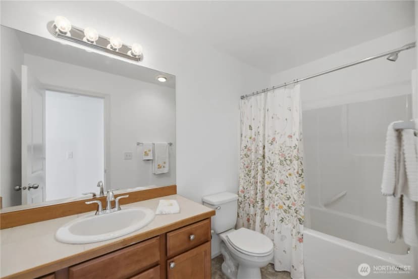 Property photo for 14019 33rd Drive Se, Mill Creek photo 23