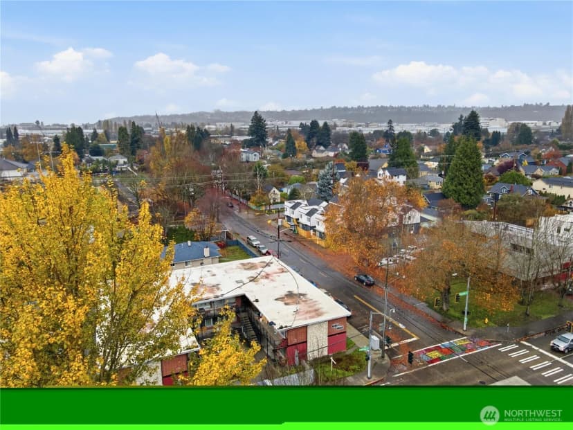 Property photo for 748 S Cloverdale Street #8, Seattle photo 30