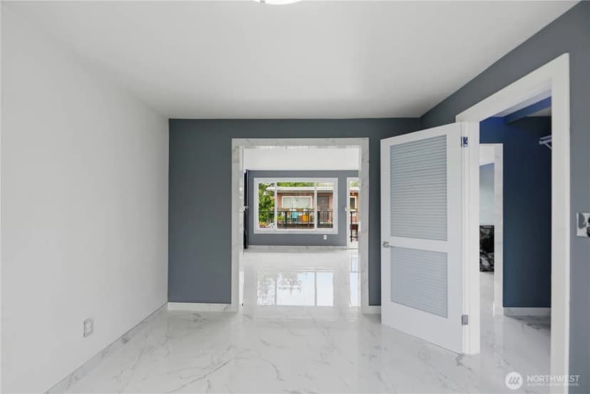 Property photo for 748 S Cloverdale Street #8, Seattle photo 14