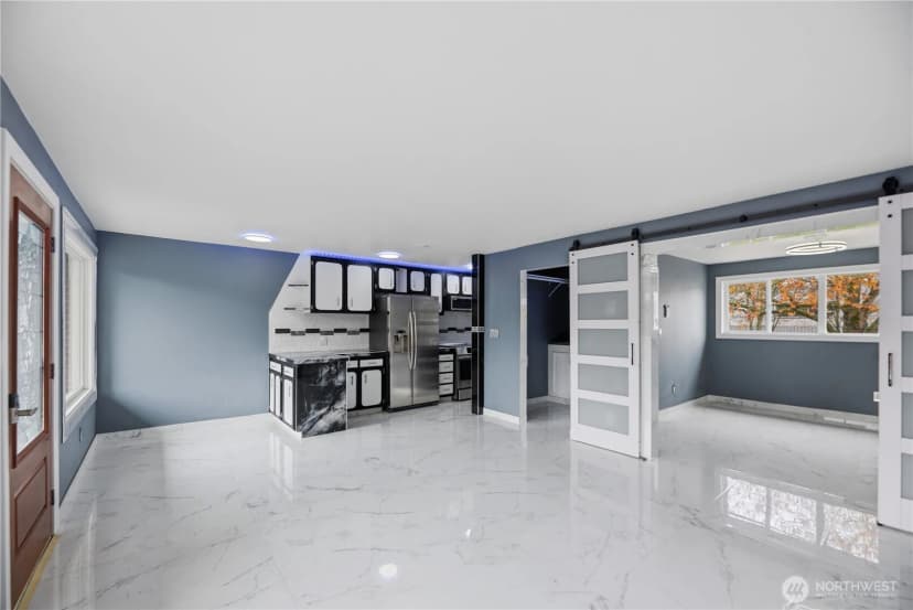 Property photo for 748 S Cloverdale Street #8, Seattle photo 18