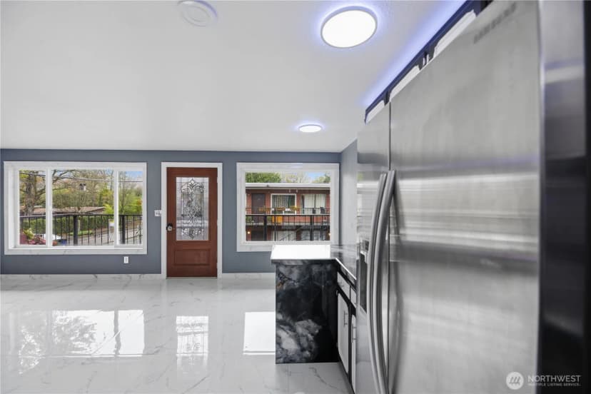 Property photo for 748 S Cloverdale Street #8, Seattle photo 17