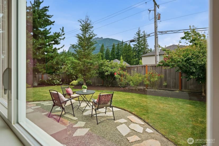 Property photo for 890 Se 10th Street, North Bend photo 33