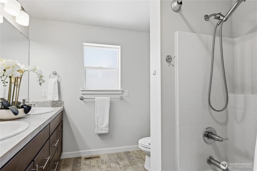 Property photo for 2114 Nw Rustling Fir Lane, Silverdale photo 30
