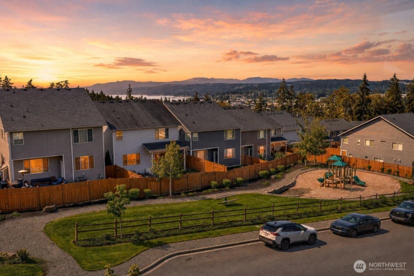Property photo for 2114 Nw Rustling Fir Lane, Silverdale photo 4
