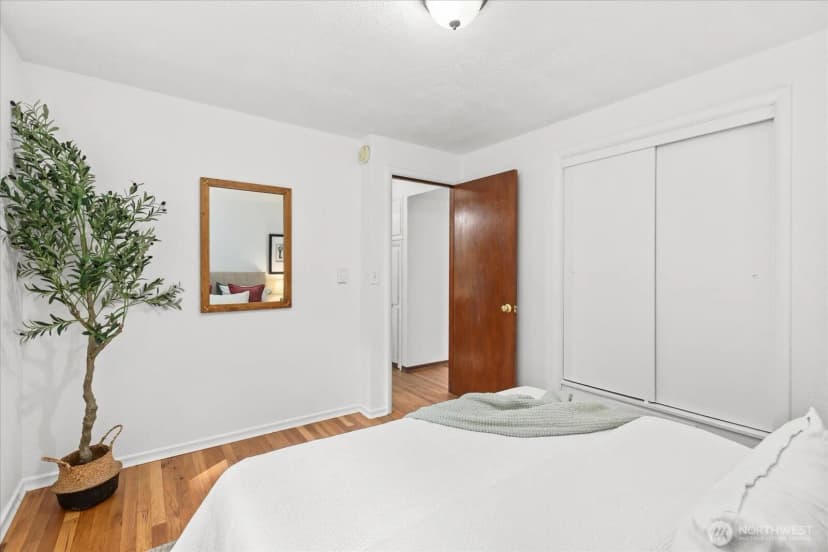 Property photo for 1509 Ne 190th Street, Shoreline photo 18