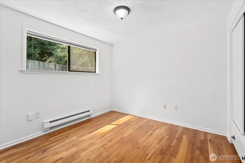 Property photo for 1509 Ne 190th Street, Shoreline photo 20