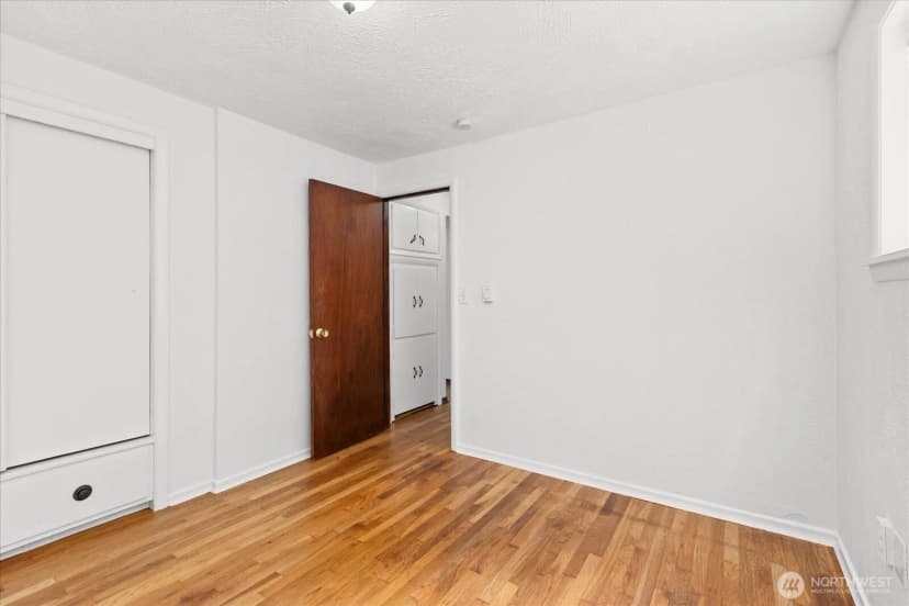 Property photo for 1509 Ne 190th Street, Shoreline photo 22