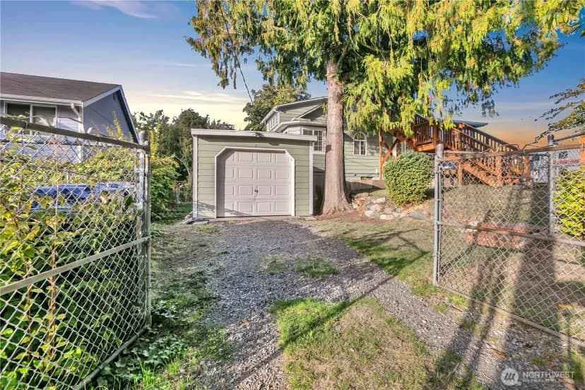 Property photo for 7656 Pacific Avenue, Tacoma photo 39