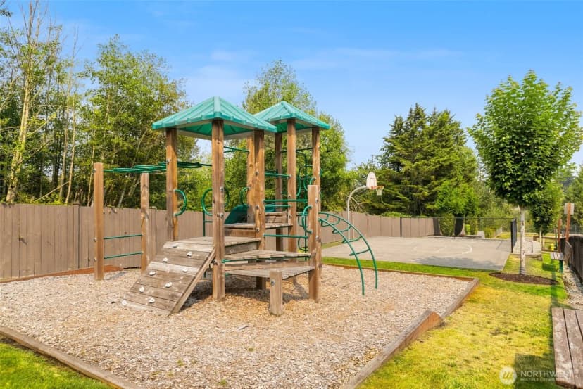 Property photo for 13949 Se 183rd Street, Renton photo 32