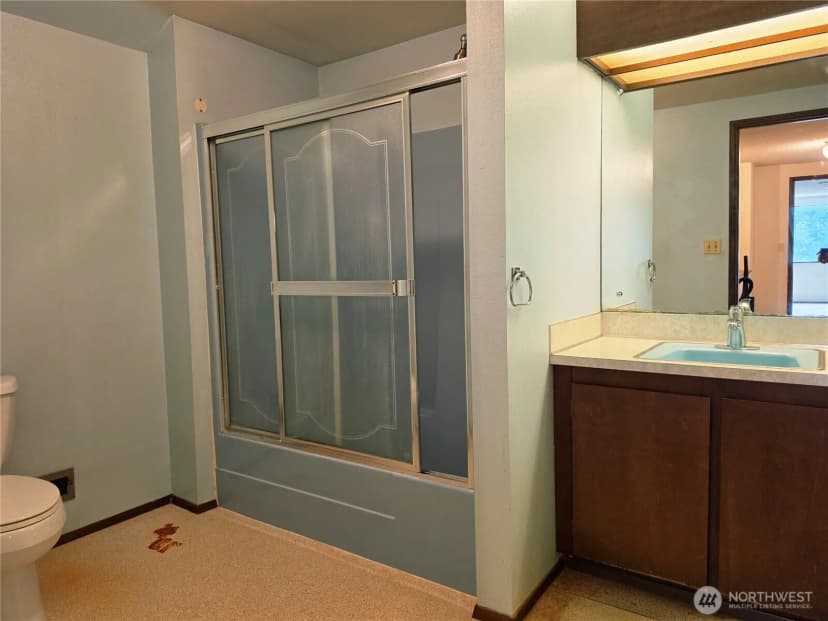 Property photo for 7919 Onyx Court Sw, Lakewood photo 12
