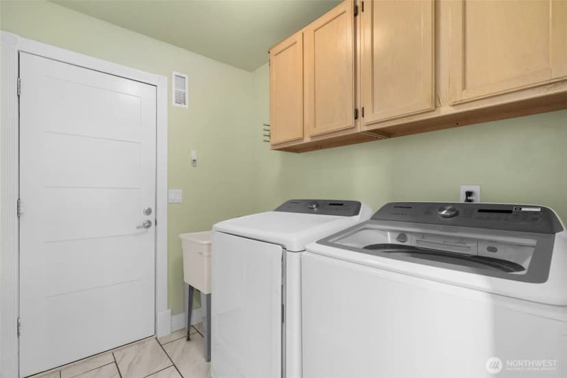 Property photo for 3111 154th Street Sw, Lynnwood photo 27
