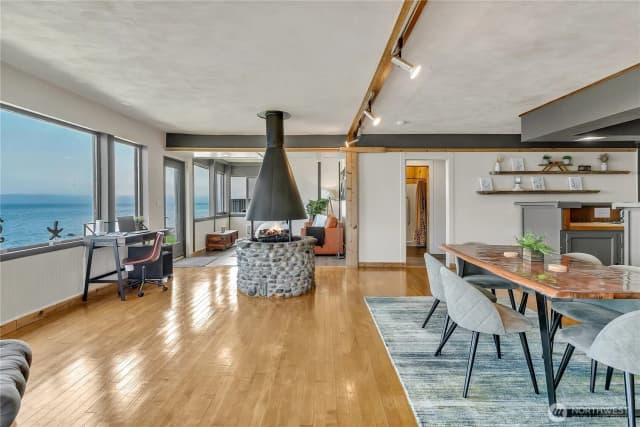 Property photo for 14024 Glen Acres Road Sw, Vashon photo 4
