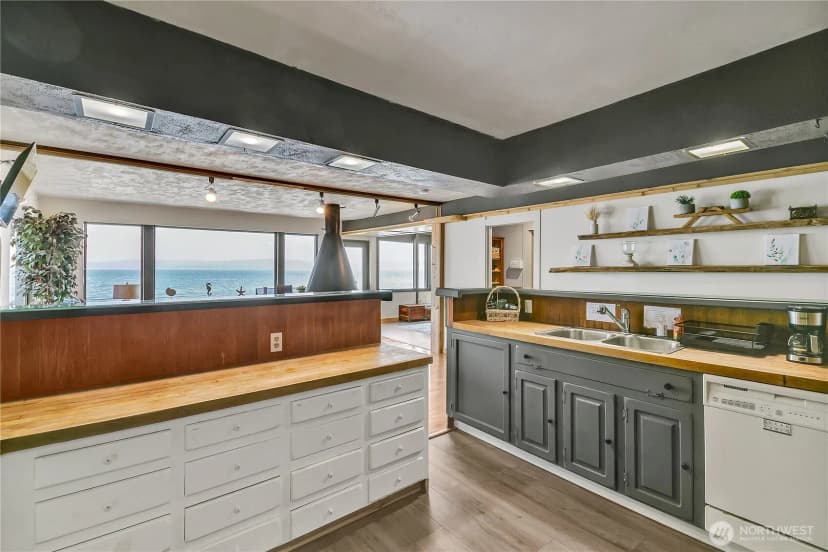 Property photo for 14024 Glen Acres Road Sw, Vashon photo 8