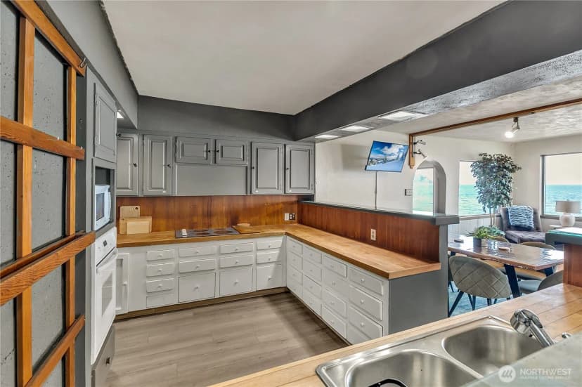 Property photo for 14024 Glen Acres Road Sw, Vashon photo 12