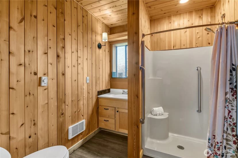 Property photo for 14024 Glen Acres Road Sw, Vashon photo 14