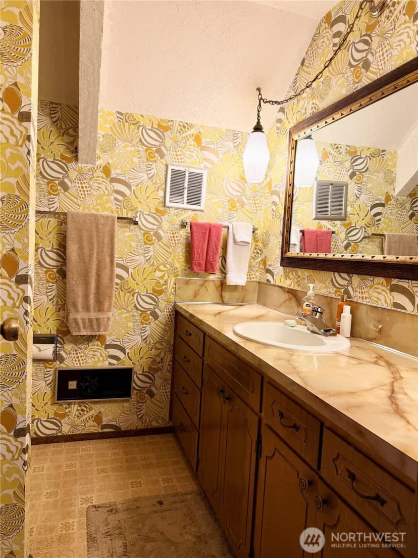 Property photo for 30709 K Place, Ocean Park photo 22