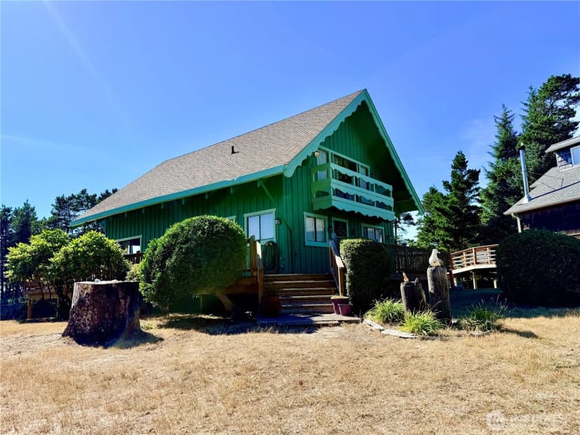 Property photo for 30709 K Place, Ocean Park
