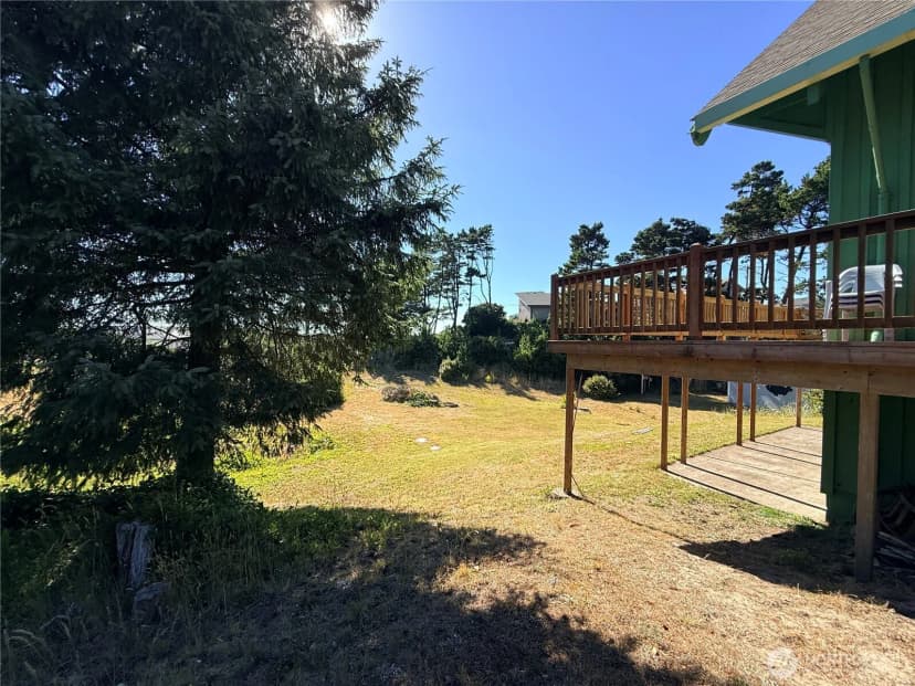 Property photo for 30709 K Place, Ocean Park photo 34