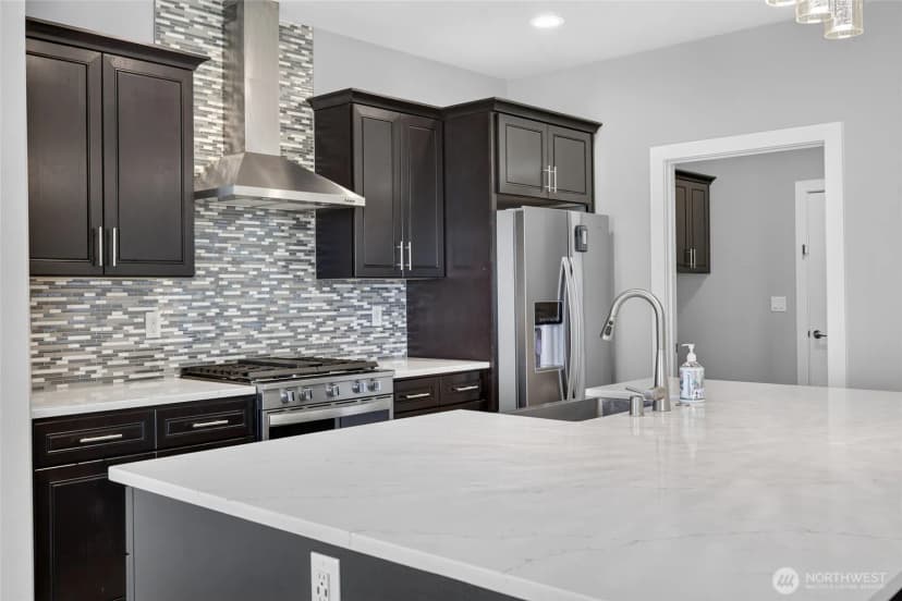 Property photo for 1320 W Pax Court, Sunnyside photo 14