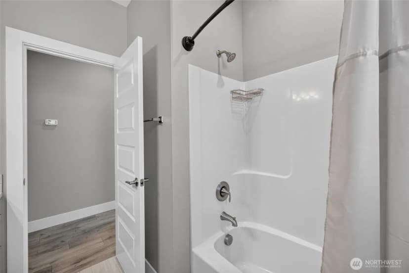 Property photo for 1320 W Pax Court, Sunnyside photo 24