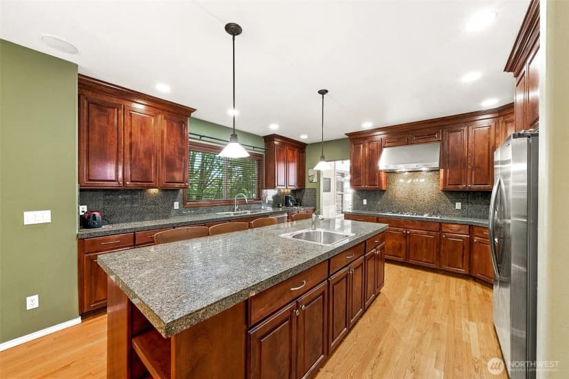 Property photo for 13915 Se 238th Place, Kent photo 18