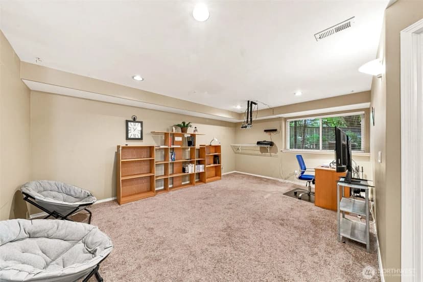Property photo for 13915 Se 238th Place, Kent photo 35