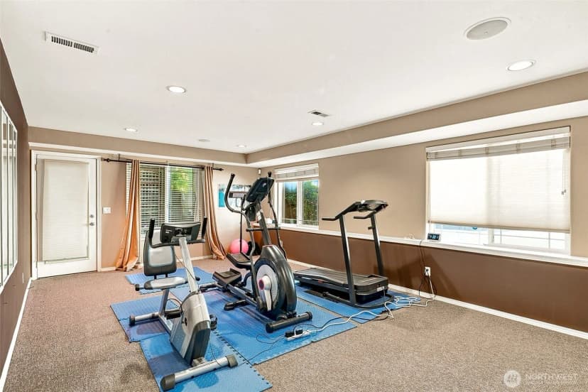 Property photo for 13915 Se 238th Place, Kent photo 32