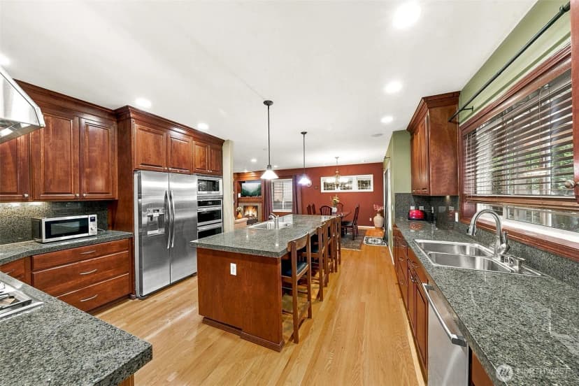 Property photo for 13915 Se 238th Place, Kent photo 16