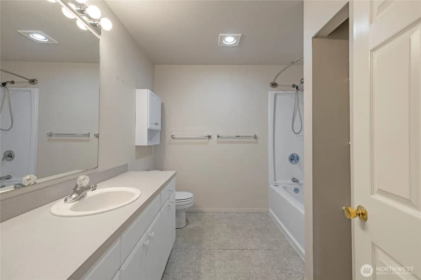 Property photo for 6387 Nw Aileron Court, Silverdale photo 12