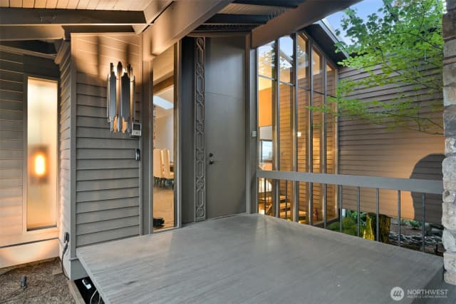 Property photo for 430 Bayside Drive, Bellingham photo 2
