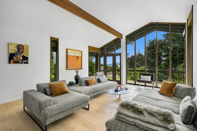 Property photo for 430 Bayside Drive, Bellingham photo 16