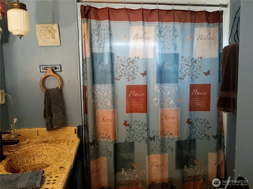 Property photo for 196 Jacobson Road #20, Cathlamet photo 18