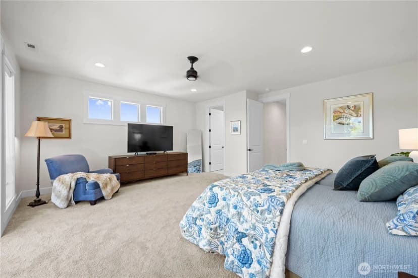 Property photo for 24050 Dolphin Lane, Mount Vernon photo 17