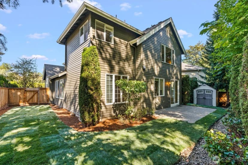Property photo for 1409 271st Place Se, Sammamish photo 9